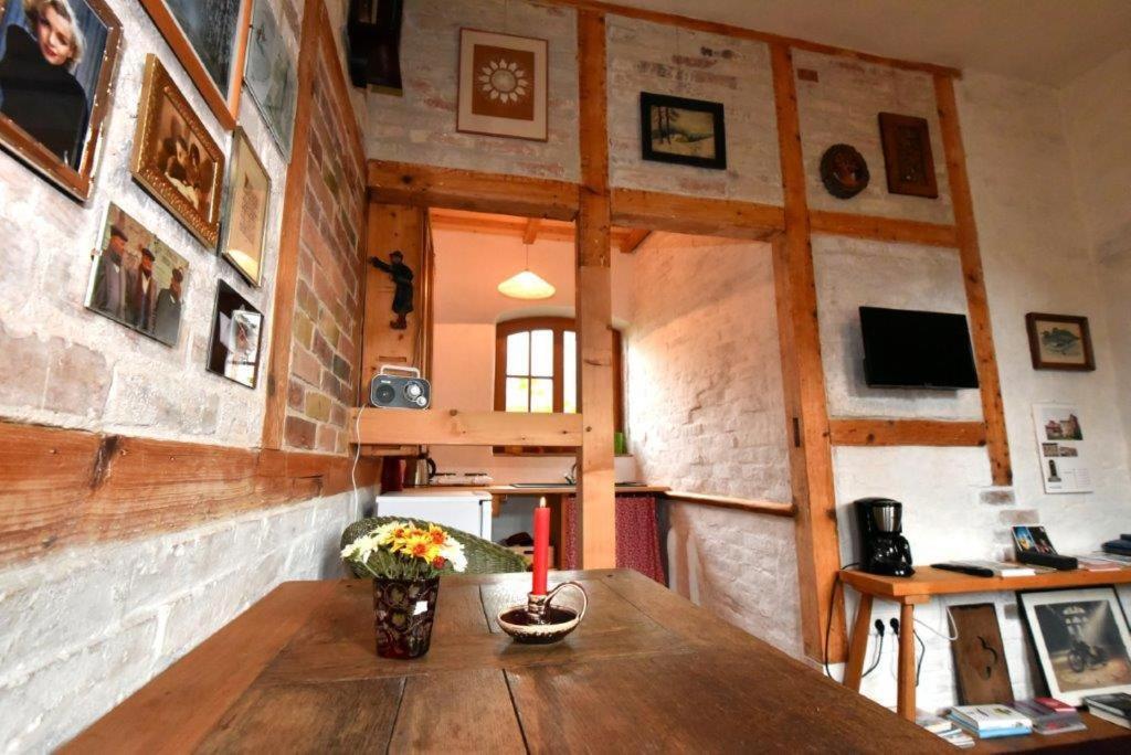 Ferienhaus "Alter Gueterschuppen" Наумбург Экстерьер фото
