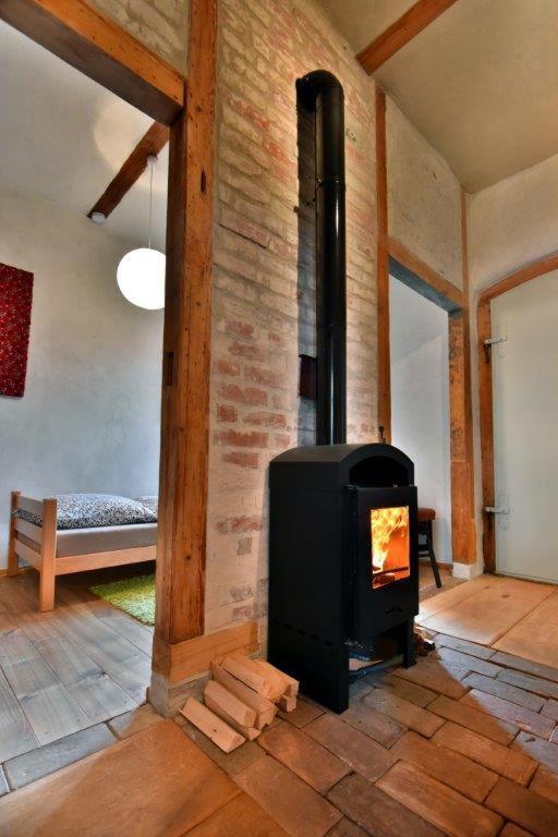 Ferienhaus "Alter Gueterschuppen" Наумбург Экстерьер фото